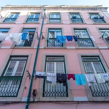 Chiado Chic - A Luxury Concept דירה *