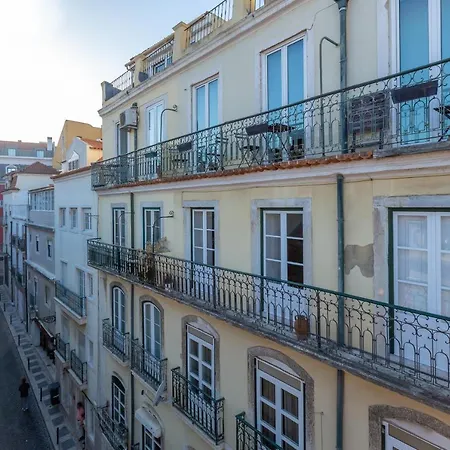 Chiado Chic - A Luxury Concept * Лиссабон